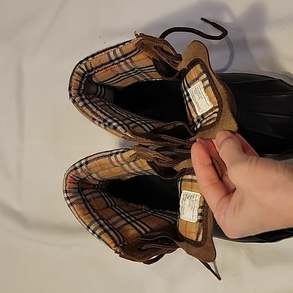 BOSTON ACCENTS WEATHERPROOF DUCK BOOTS. Women's US 7. - Picture 6 of 8